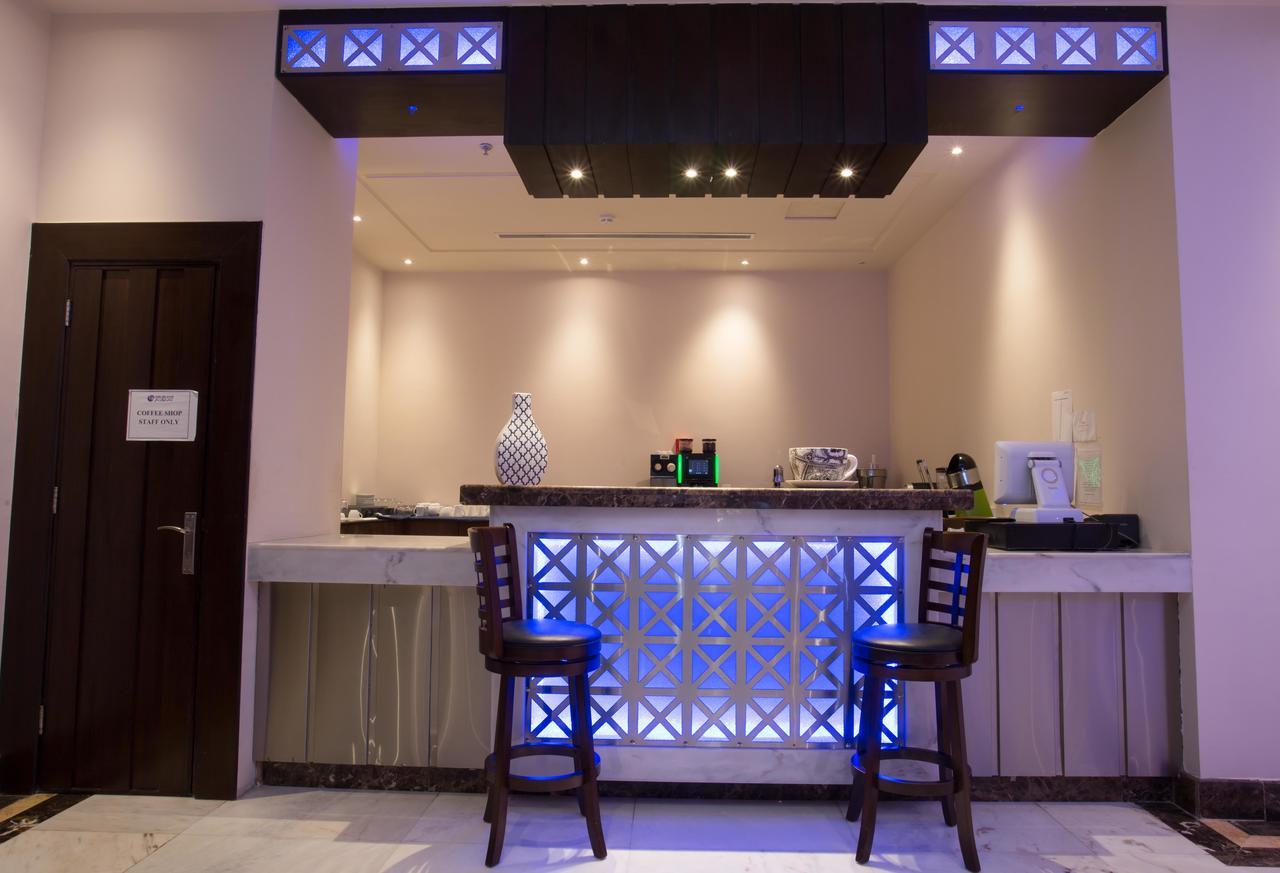 Blue Night Hotel Jeddah Exterior photo