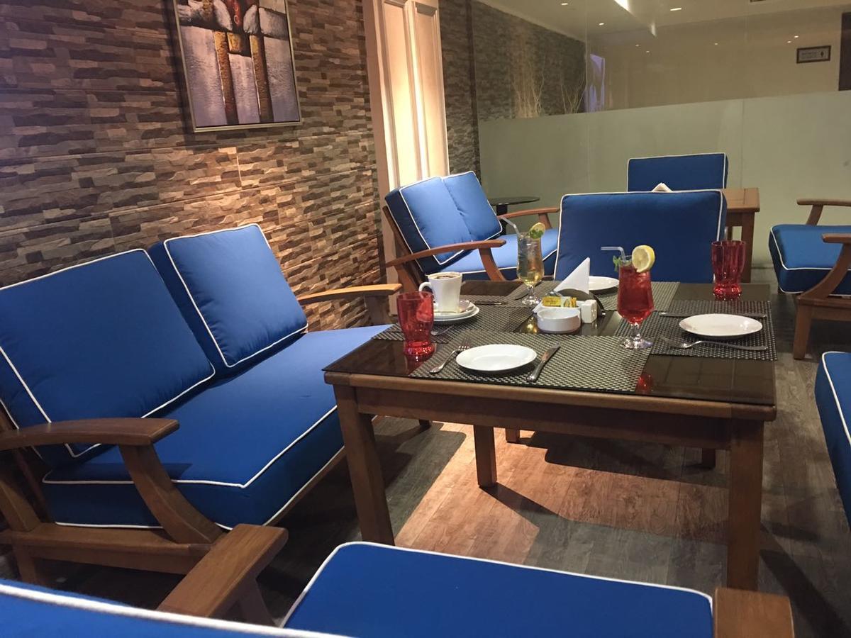 Blue Night Hotel Jeddah Exterior photo