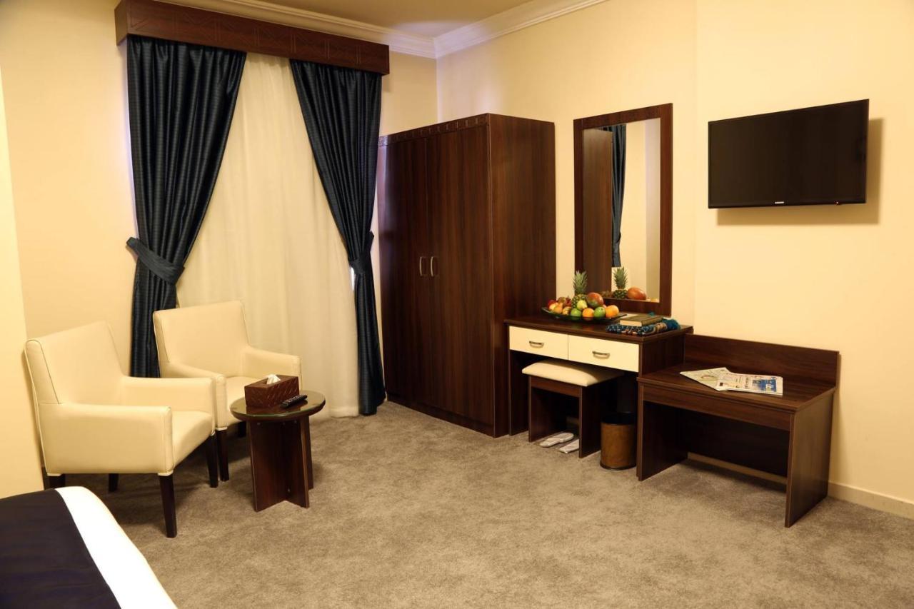 Blue Night Hotel Jeddah Exterior photo